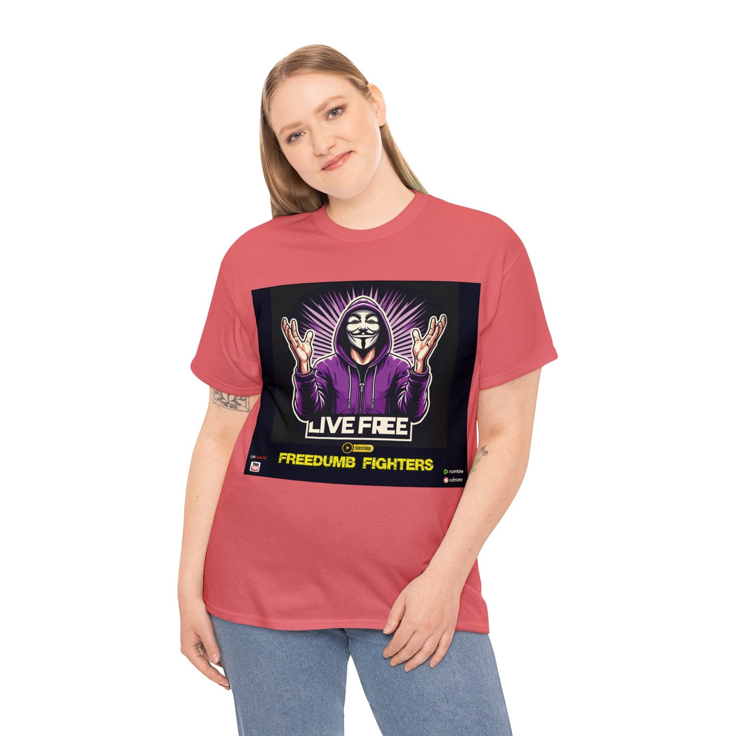 FREEDUMB FIGHTERS king sees COLORED Unisex Heavy Cotton Tee