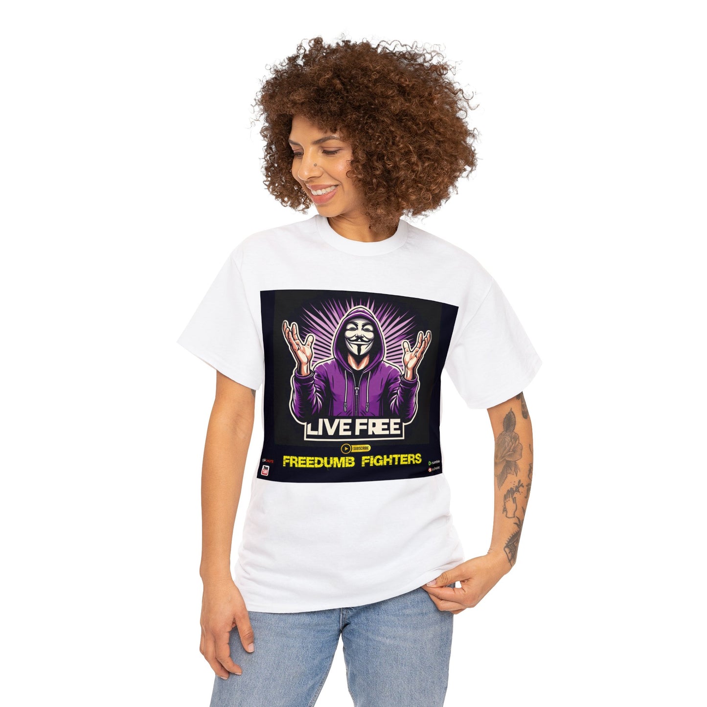 FREEDUMB FIGHTERS king sees COLORED Unisex Heavy Cotton Tee