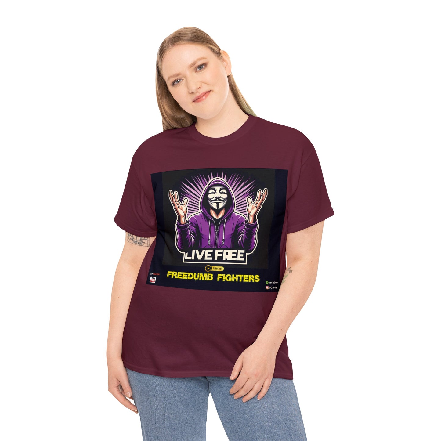 FREEDUMB FIGHTERS king sees COLORED Unisex Heavy Cotton Tee